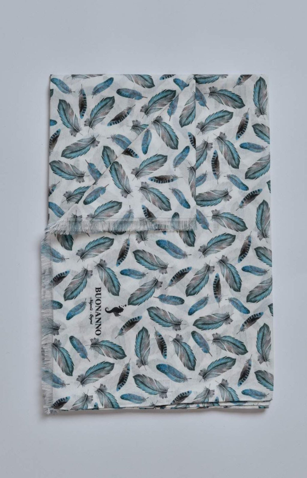 Patterned scarf in ultra-light silk and cotton