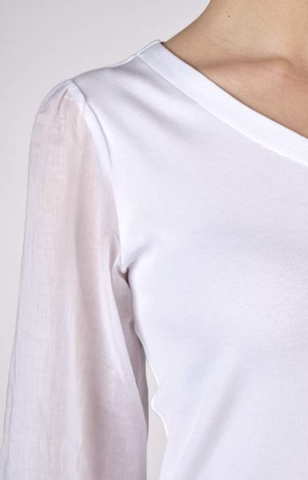 T-shirt manica lunga in scollo a V_COL_001_04