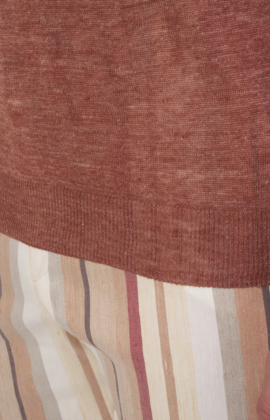 Short-sleeved T-shirt in ultra-light linen jersey