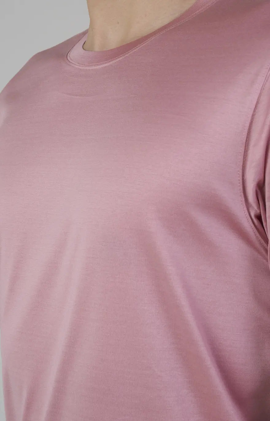 Short-sleeved T-shirt in ultra-light Scottish yarn