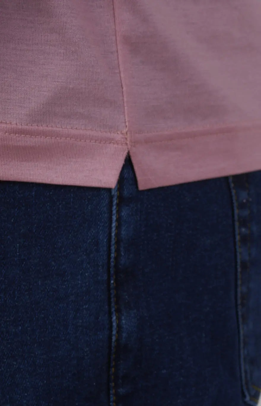 Short-sleeved T-shirt in ultra-light Scottish yarn