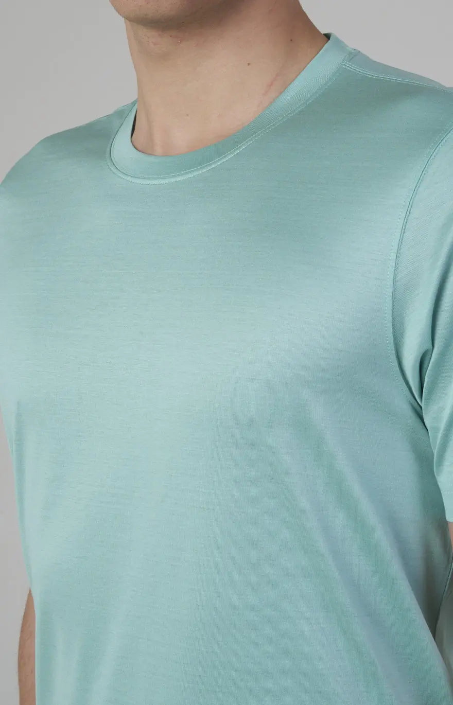 Short-sleeved T-shirt in ultra-light Scottish yarn