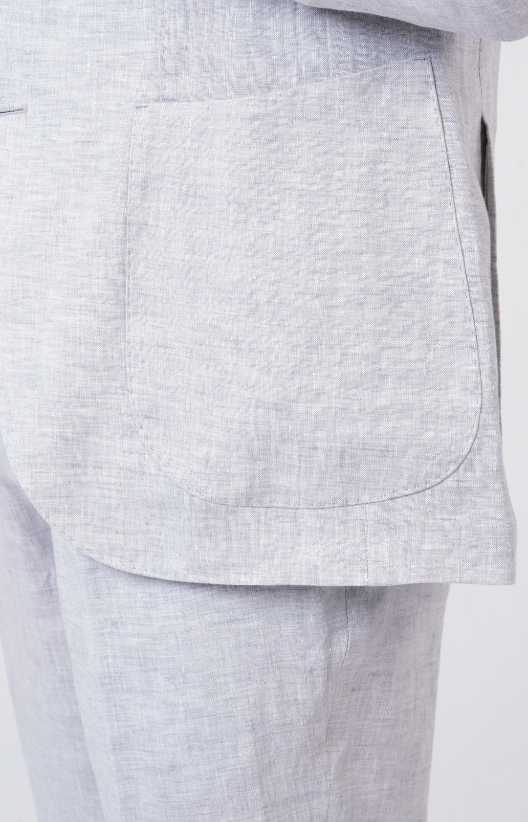 Linen suit with "leisure fit" trousers