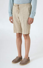 “Leisure fit” linen Bermuda shorts