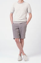 “Leisure fit” linen Bermuda shorts