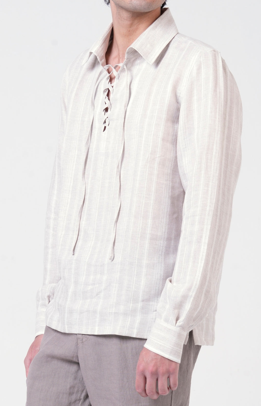 Casacca in lino con collo gladiatore