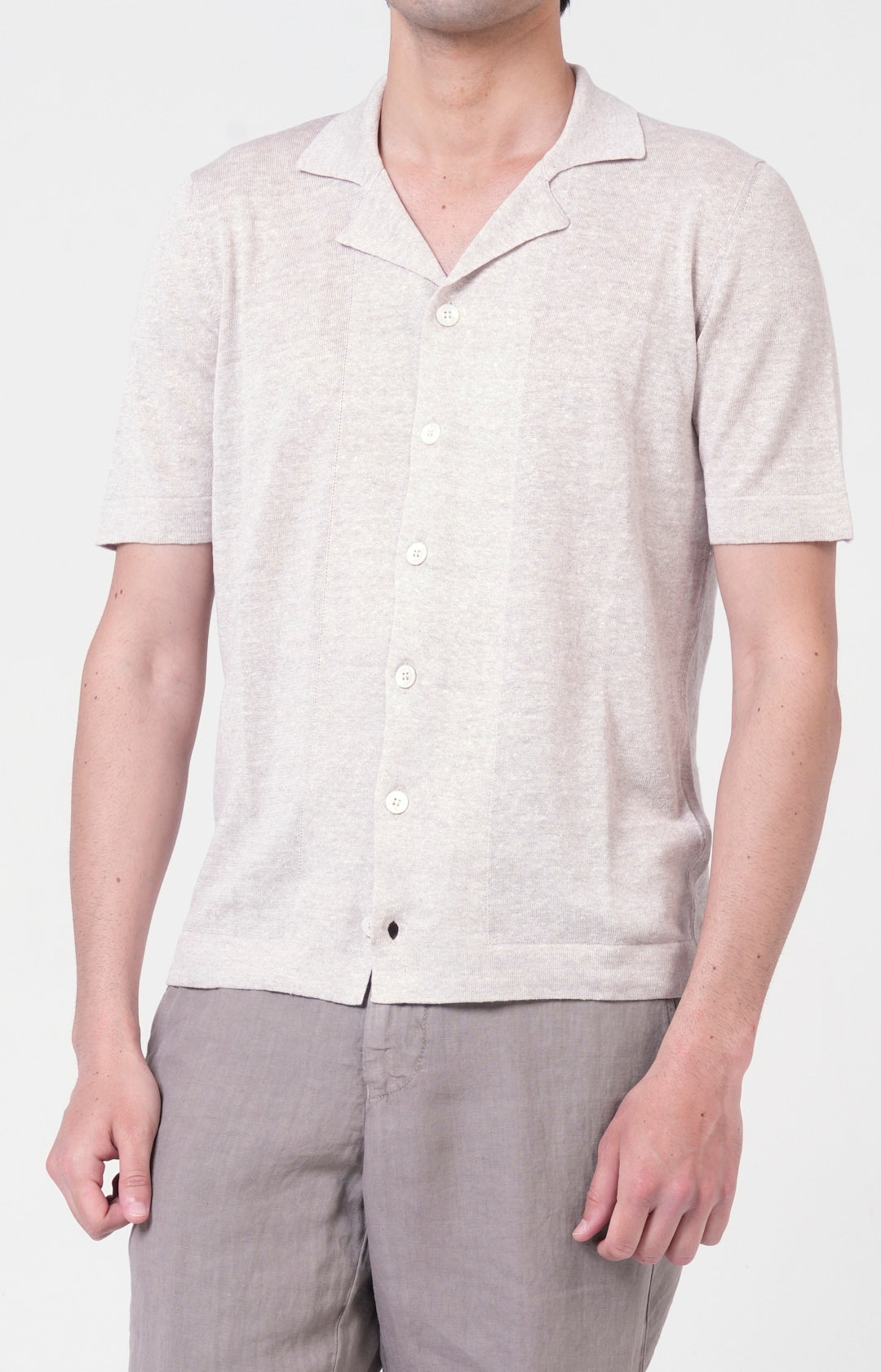Short-sleeved shirt in linen and cotton knit