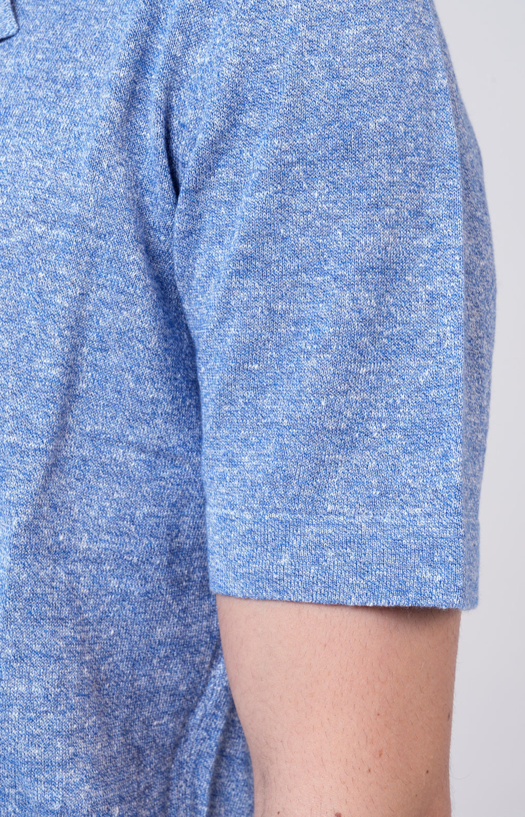 Short-sleeved shirt in linen and cotton knit