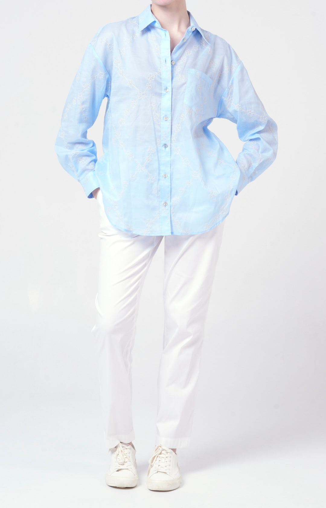 Camicia in cotone bio ultra-light con ricami