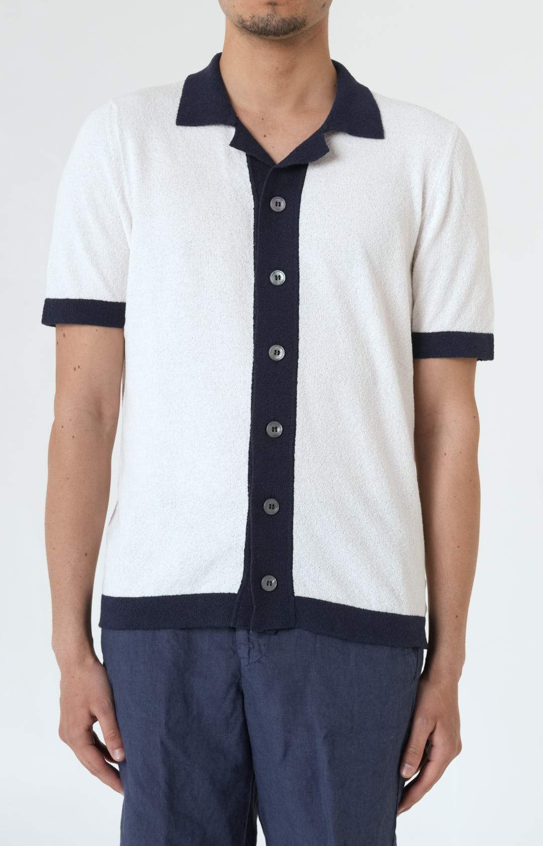 camiciapettobavero_Spugna_Col001_Art57111_Fil22115_02