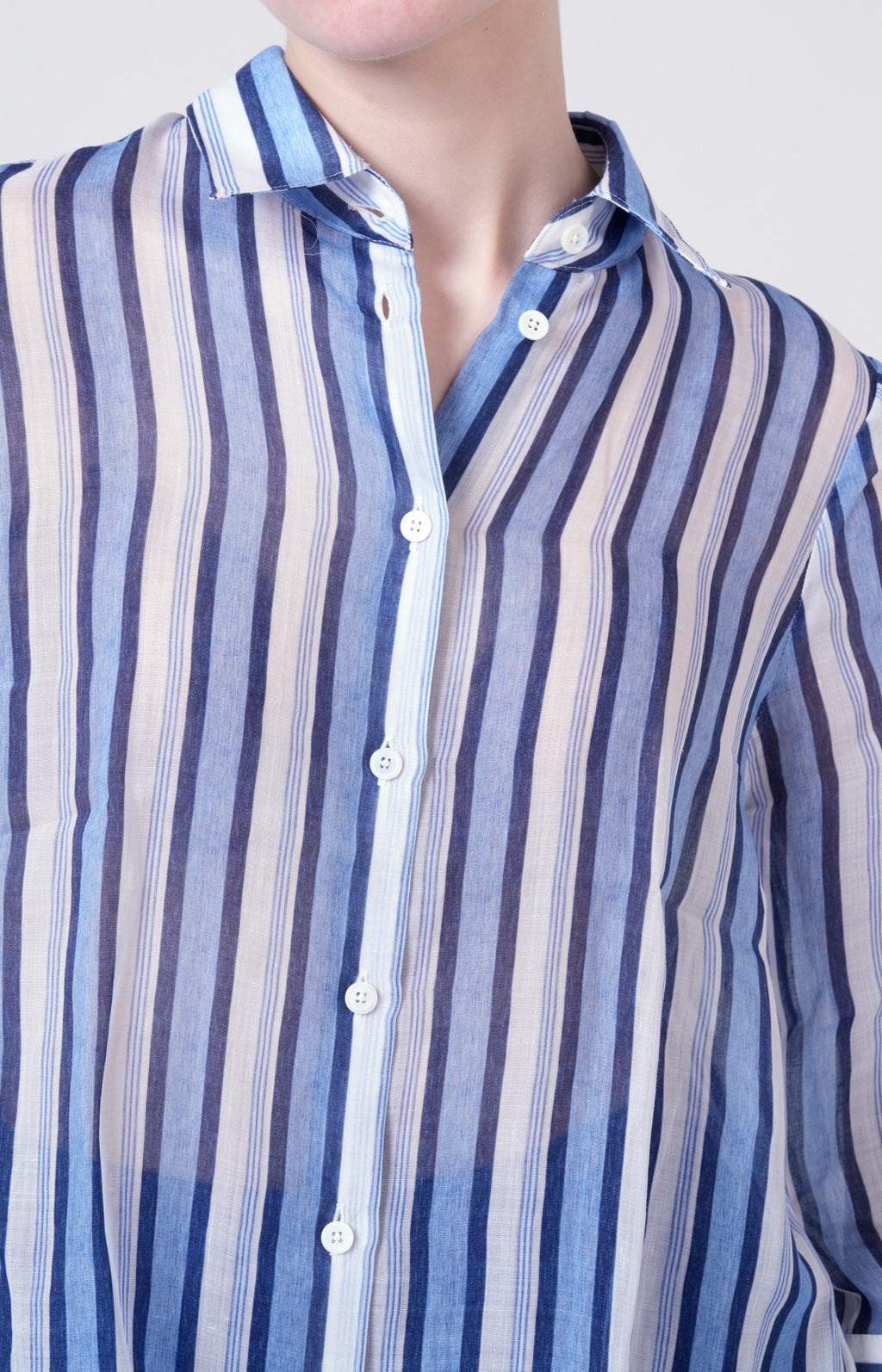 Camicia in tessuto biologico ultra-light