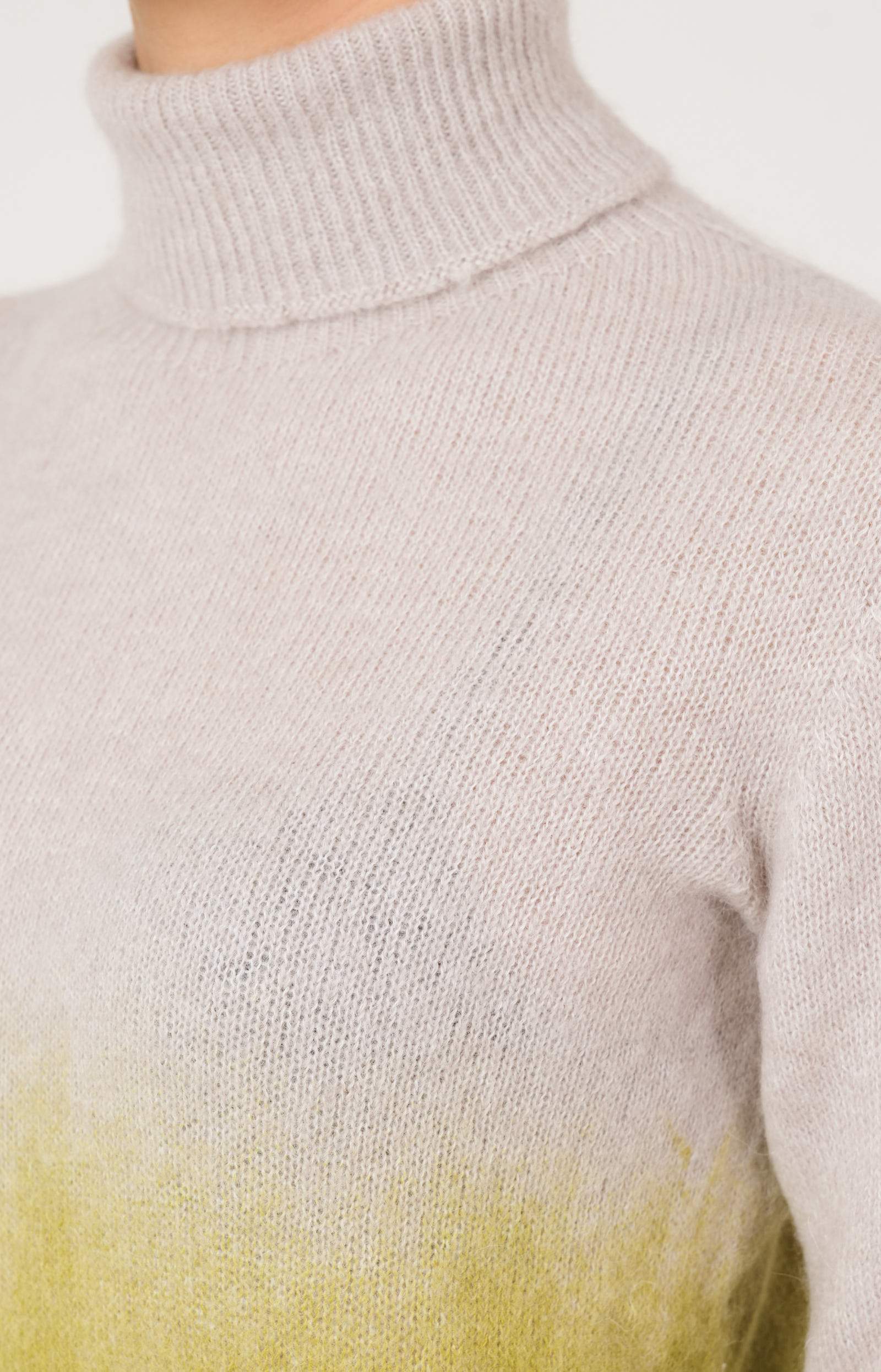 Alpaca turtleneck