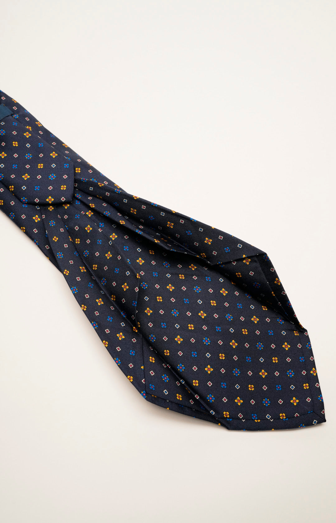 Cravatta sartoriale sette pieghe in seta