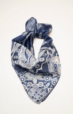 Silk neck scarf