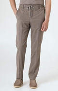 Pantalone "Leisure Fit" in lana stretch ultra-light