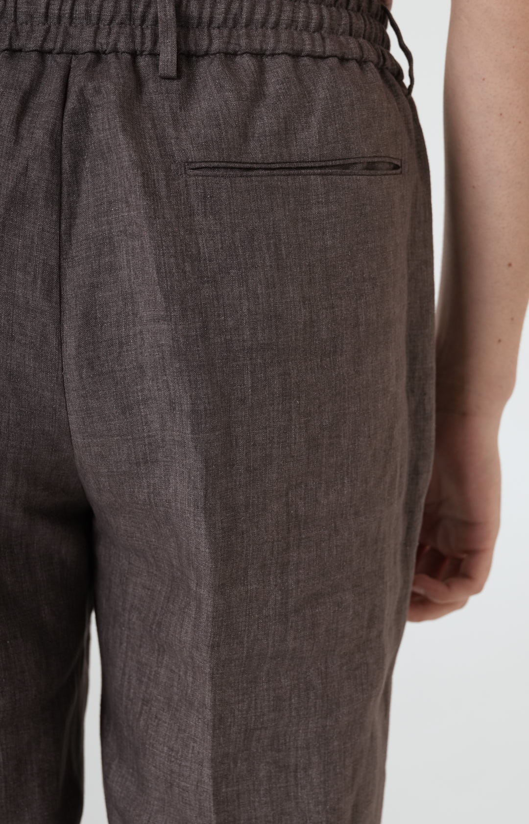 Pantalone “Leisure Fit” in lino