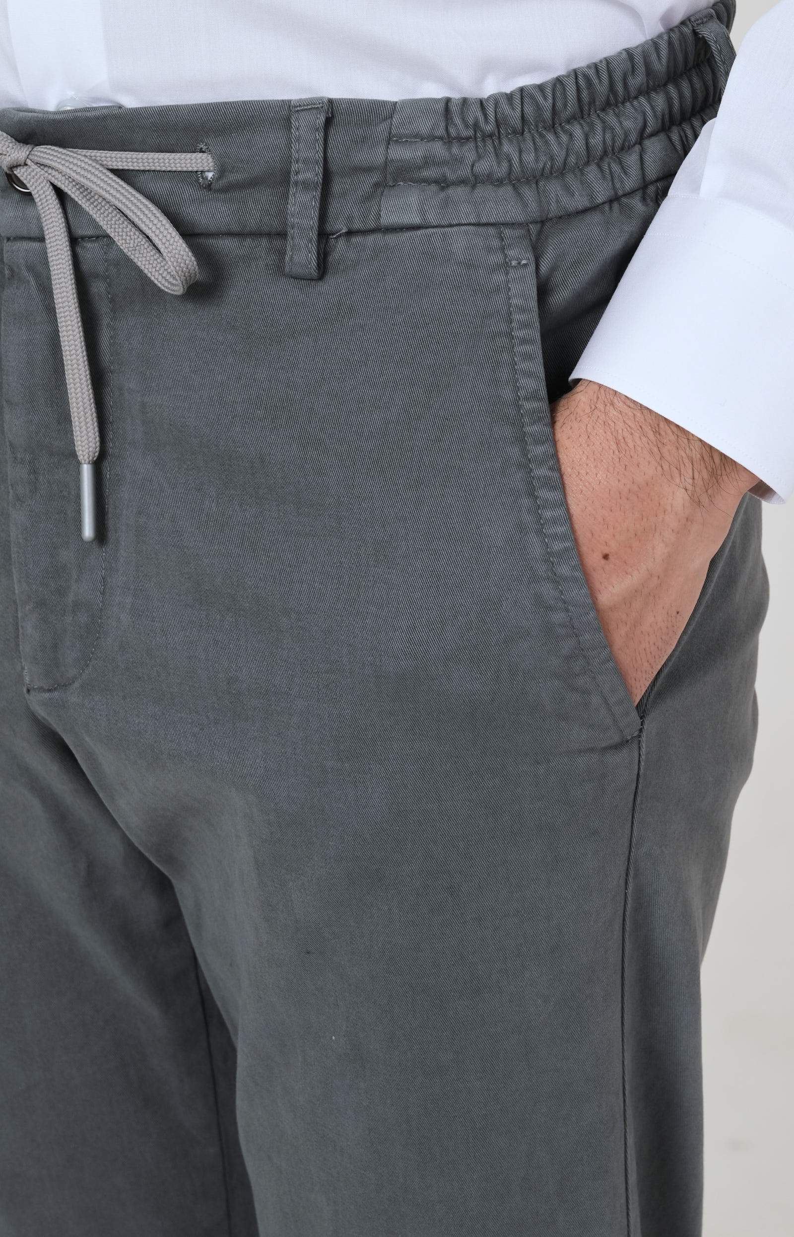 pantalone_leisurFit_Xgab_col497_grigio_ 5