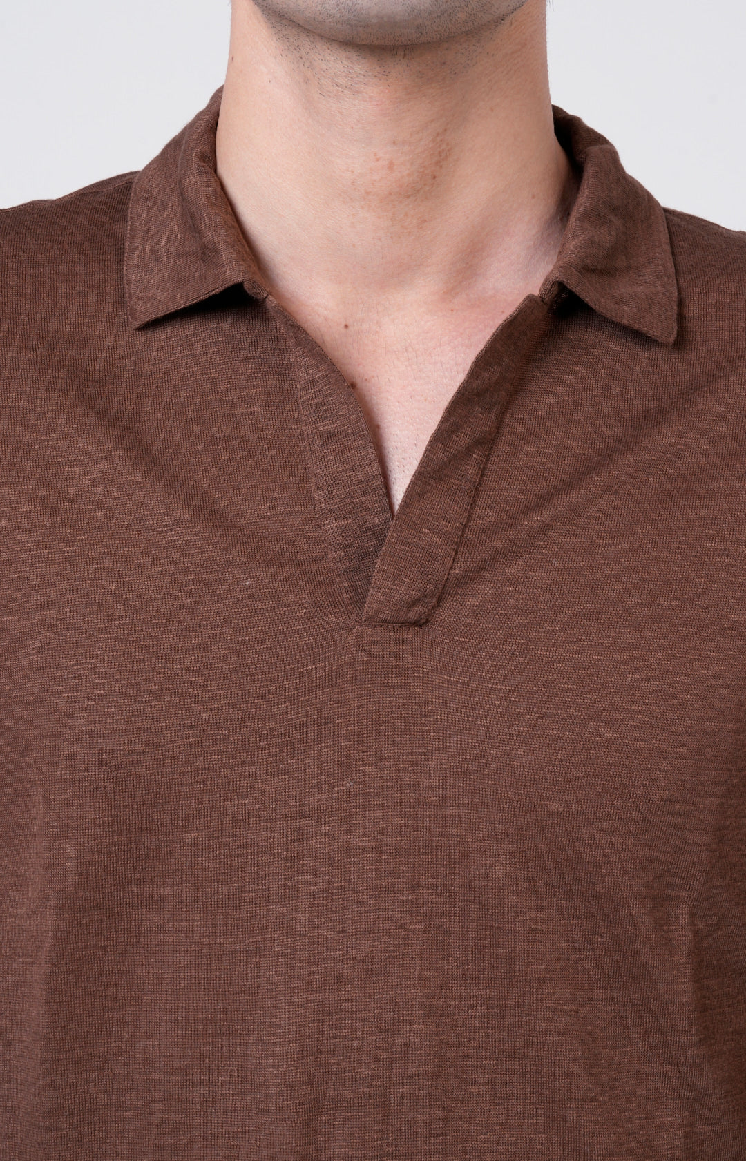 Long-sleeved polo shirt in ultra-light linen jersey