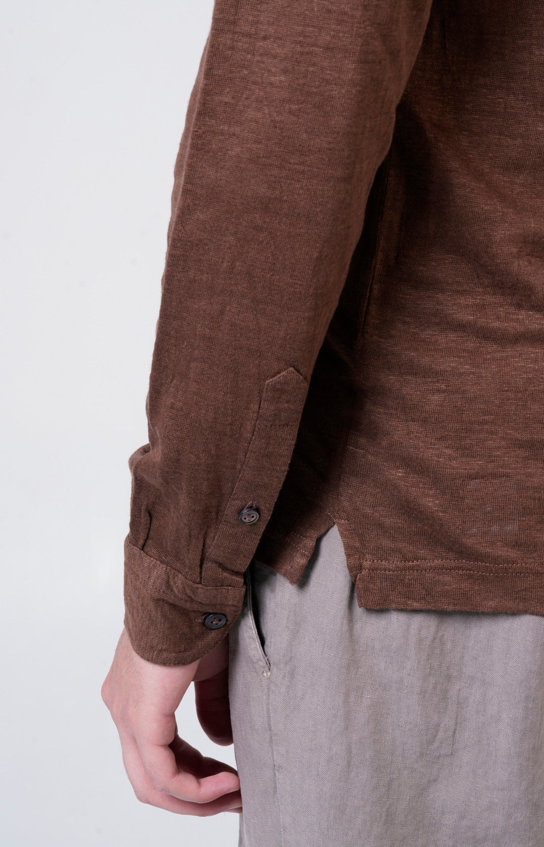 Long-sleeved polo shirt in ultra-light linen jersey