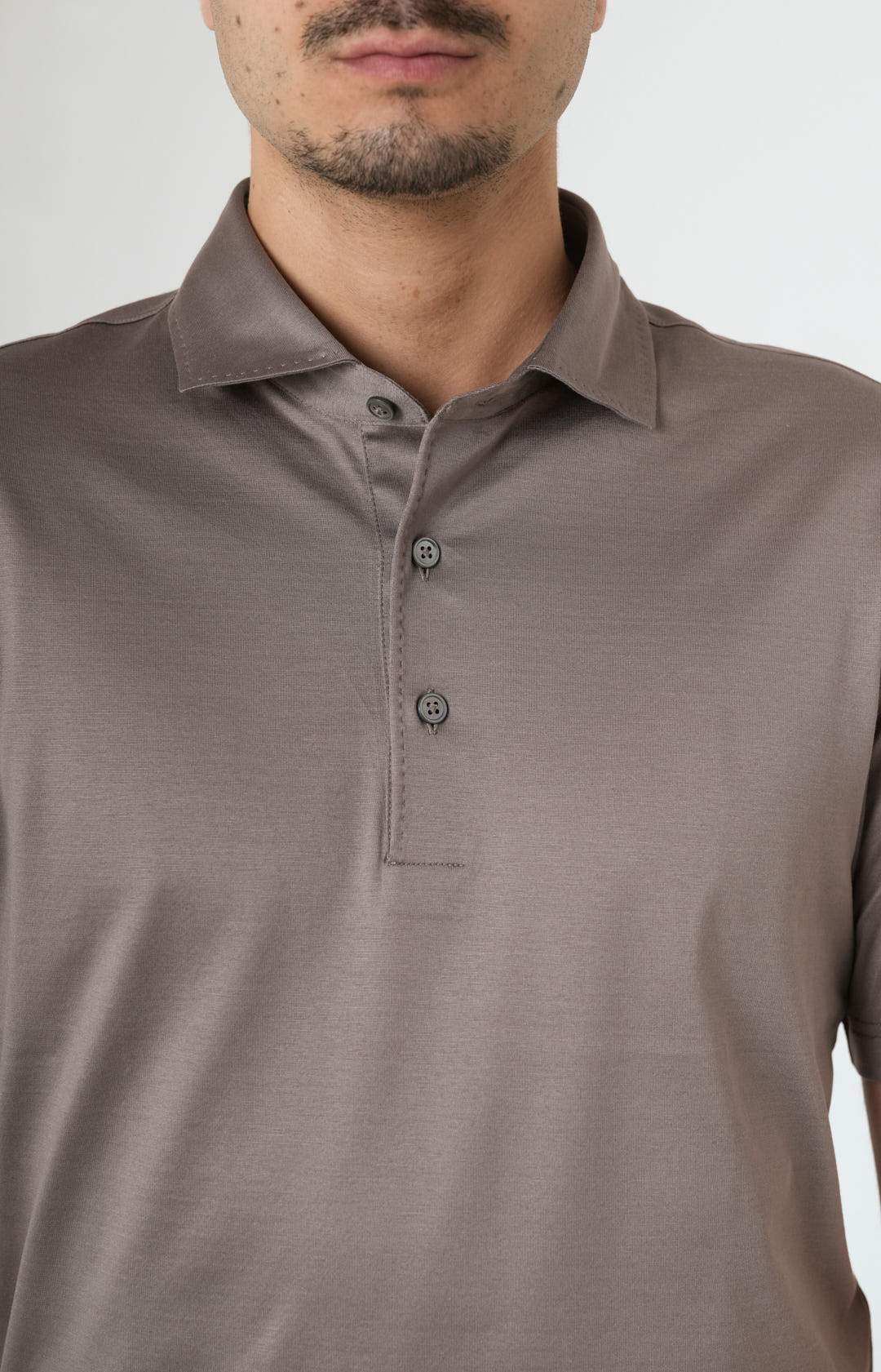 Short-sleeved polo shirt in ultra-light Scottish yarn