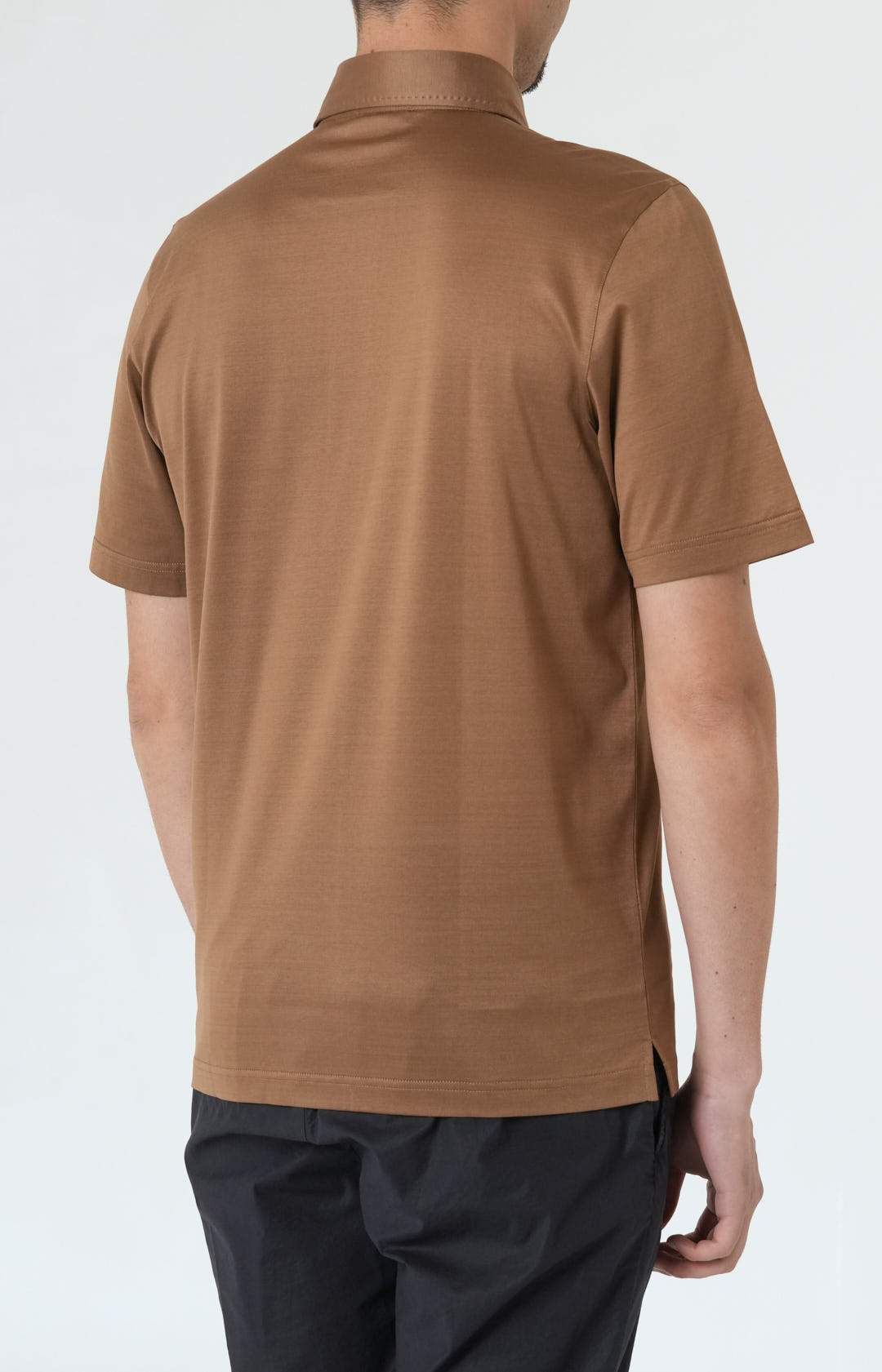 Short-sleeved polo shirt in ultra-light Scottish yarn
