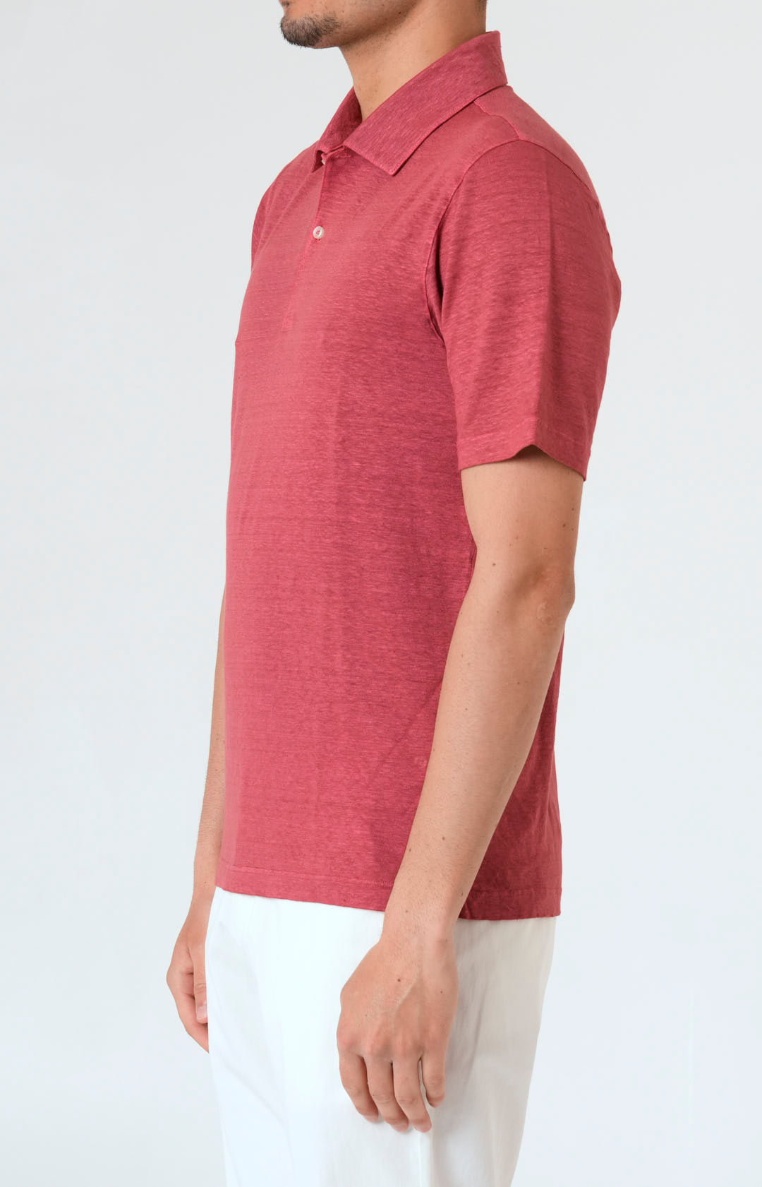 Short-sleeved polo shirt in ultra-light linen jersey