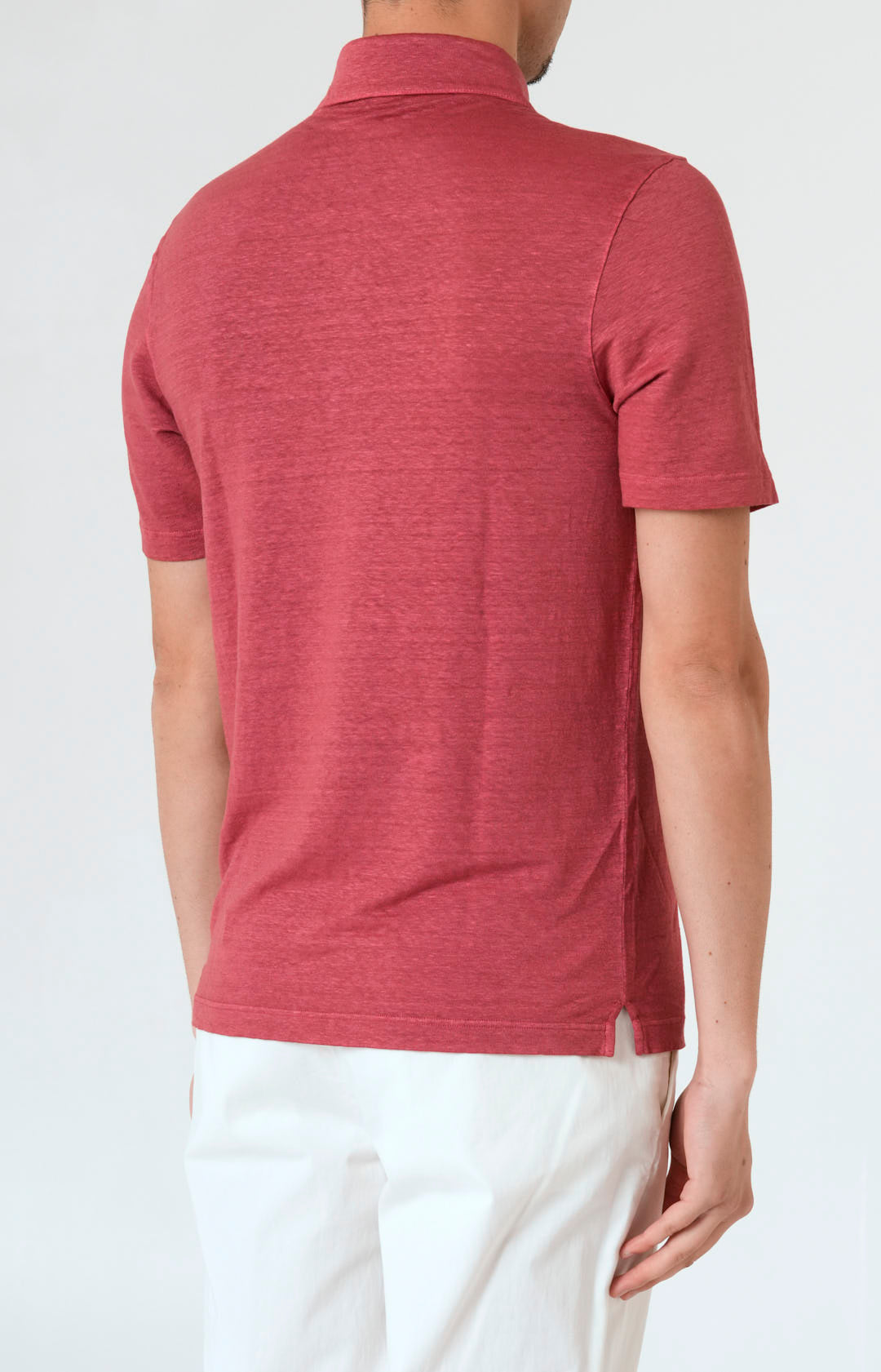 Short-sleeved polo shirt in ultra-light linen jersey