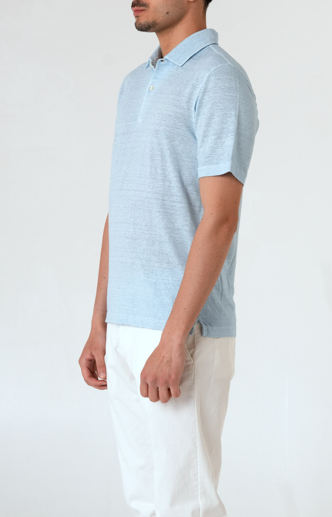 Short-sleeved polo shirt in ultra-light linen jersey