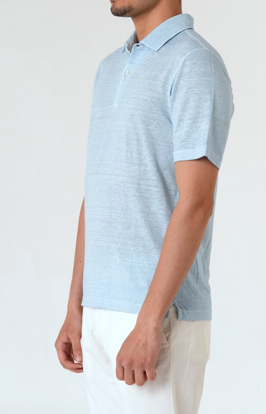 Short-sleeved polo shirt in ultra-light linen jersey