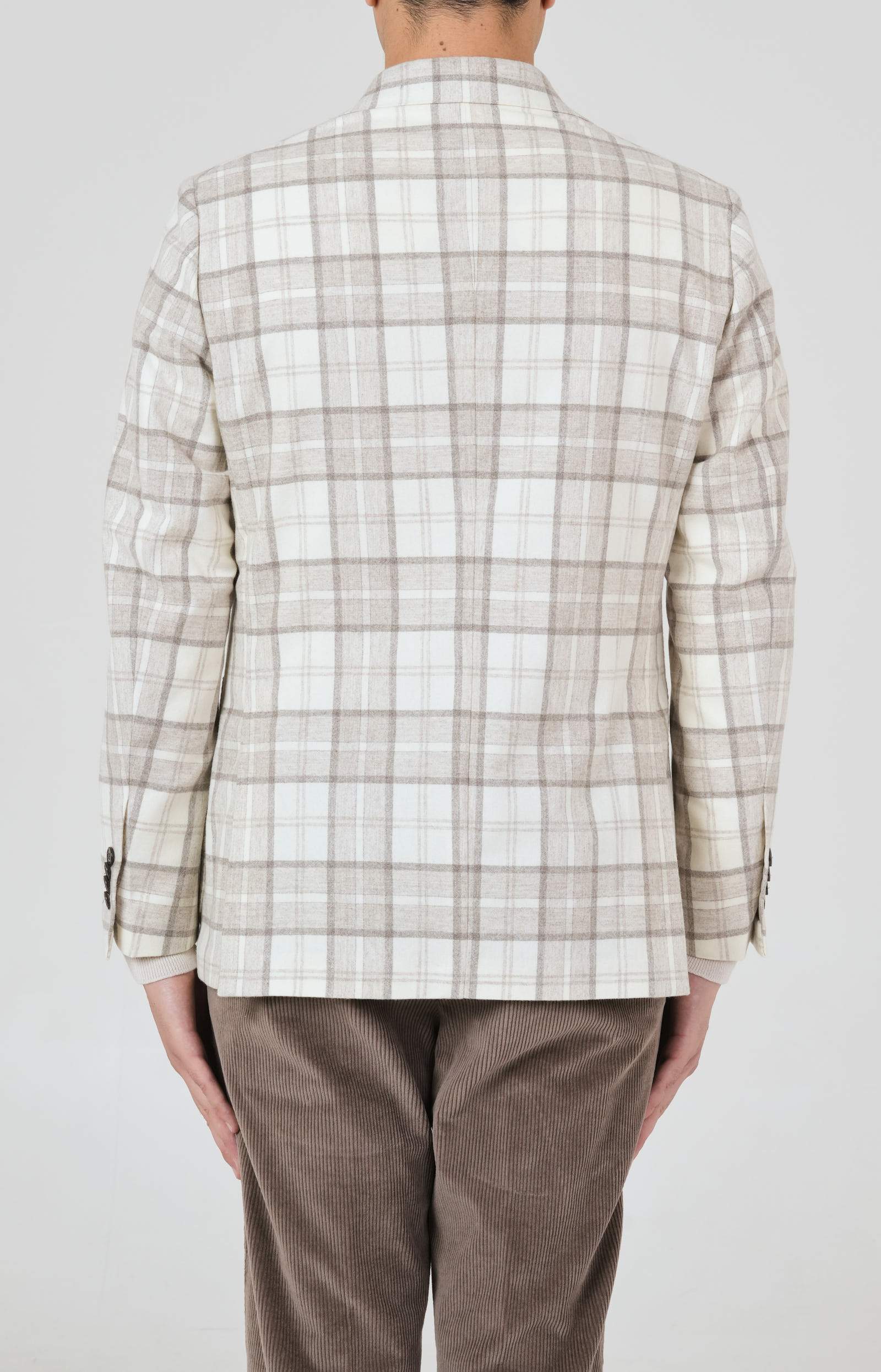 ravello_d6_fondobianco_quadrotortora_texC18_col1_3