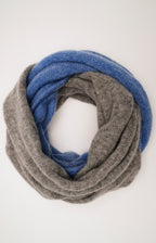 Two-tone cashmere neck warmer