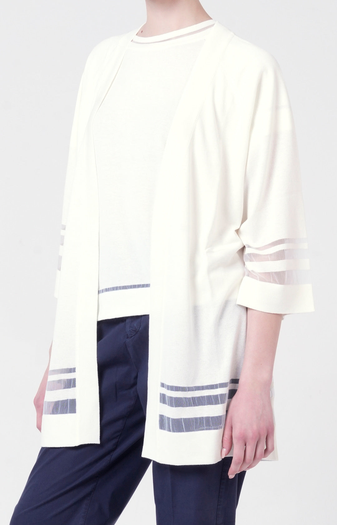 Twin-set in maglia con inserti in tulle