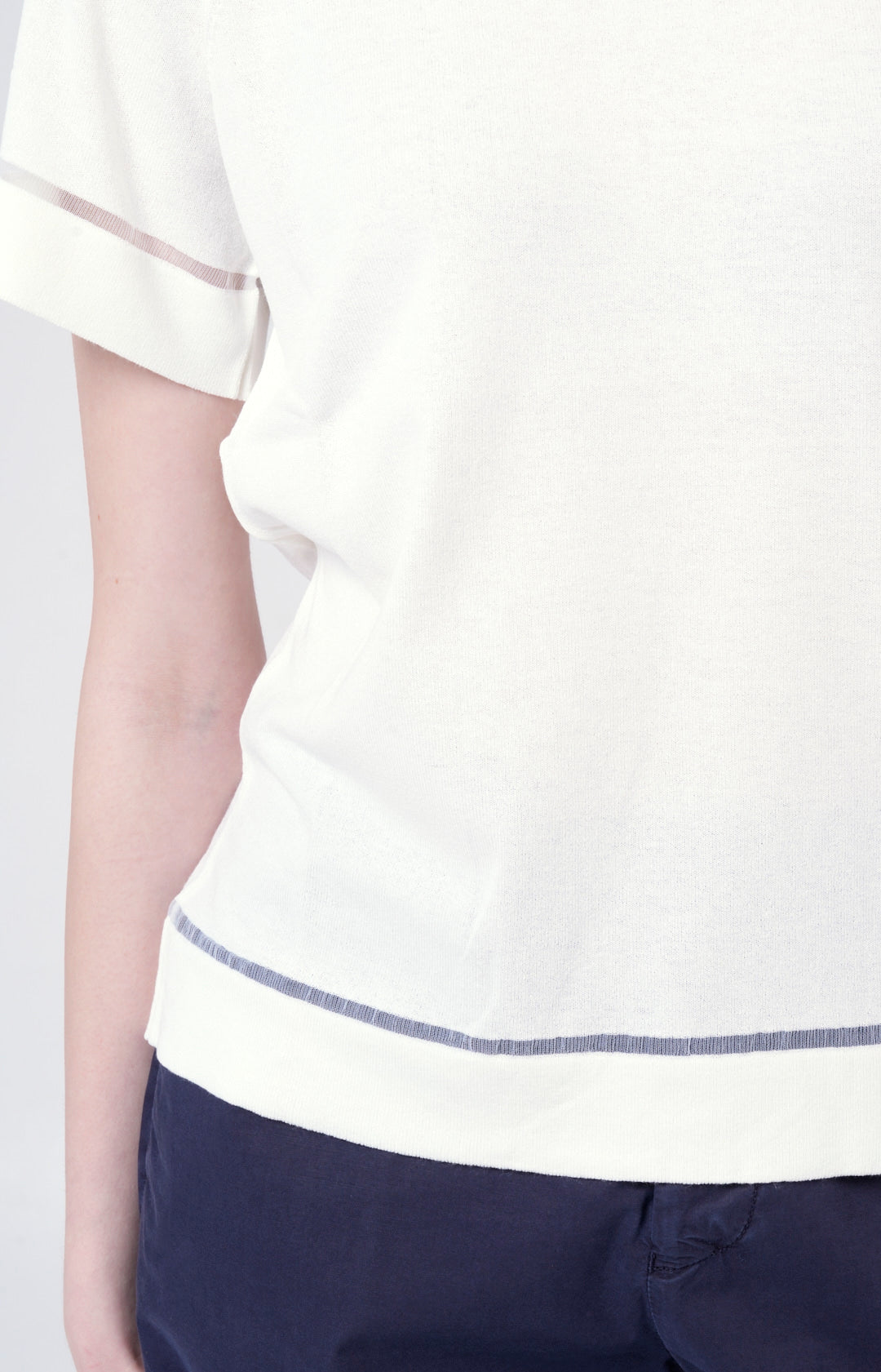 Twin-set in maglia con inserti in tulle