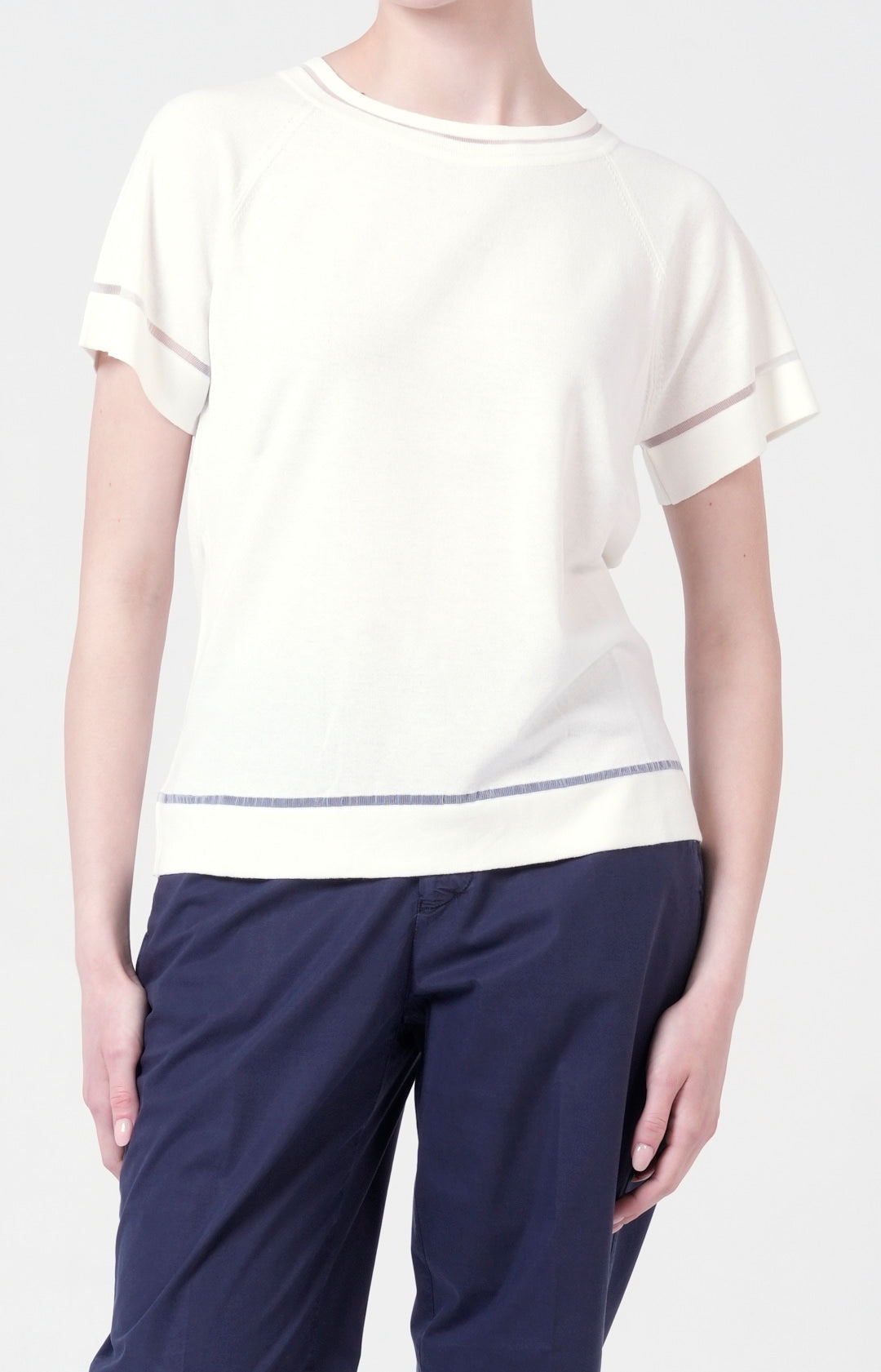 Twin-set in maglia con inserti in tulle